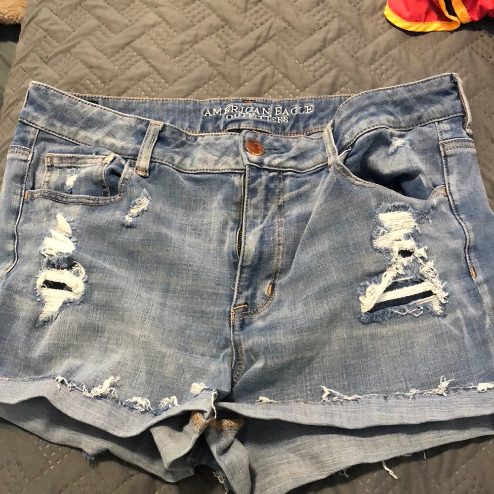 American eagle high rise shorties